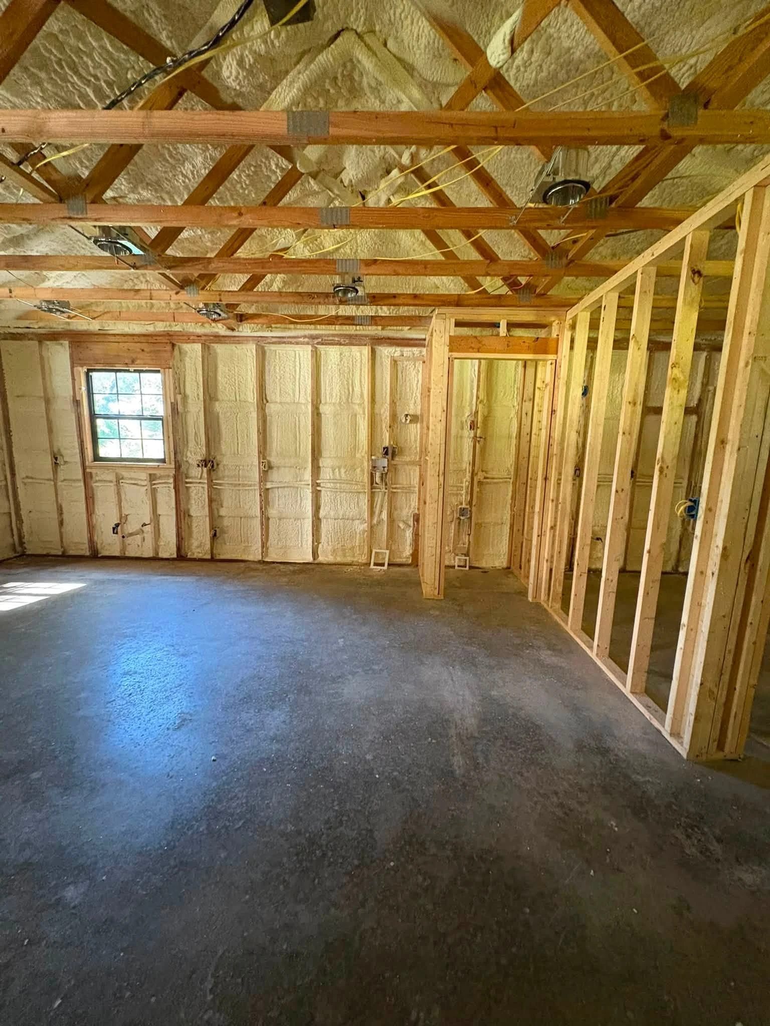 Best Residential Spray Foam Insulation Services in Licking MO_ Residential Spray Foam Insulation Services